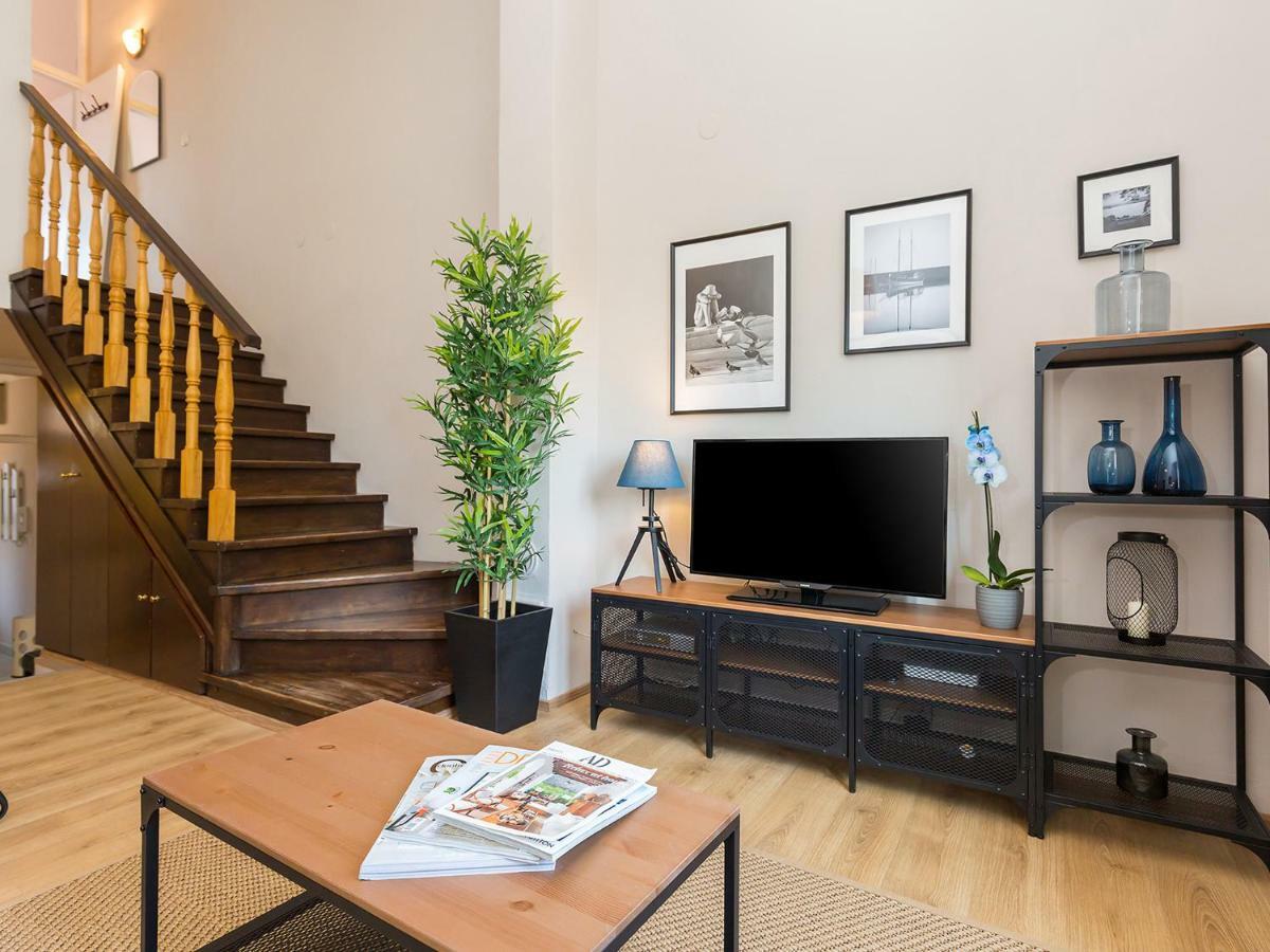 New City Center Design Apartment Poreč Buitenkant foto